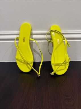 Tkees MJ patent Neon Yellow